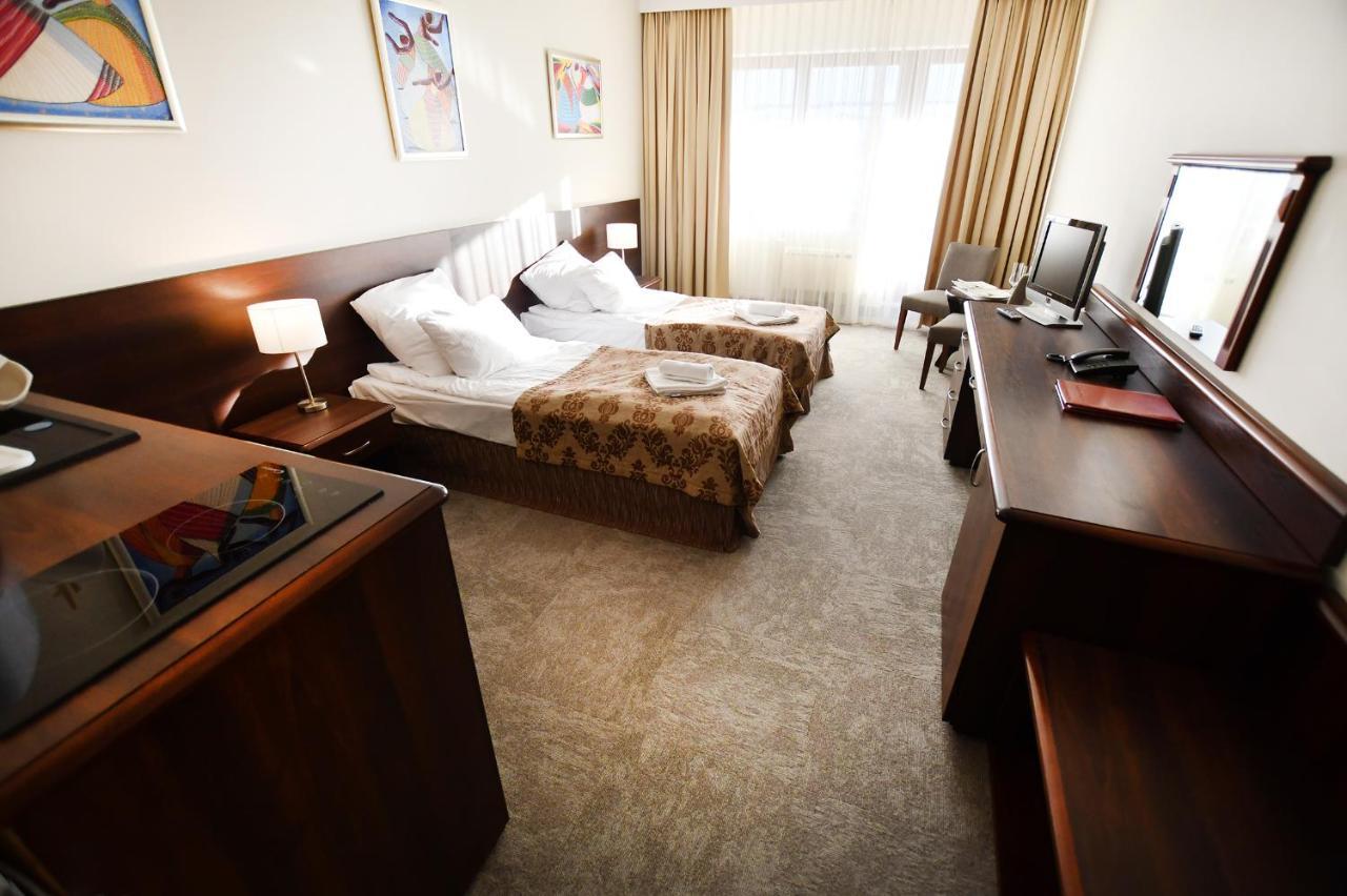 Komfortowy Apartament W Arka Medical Spa コウォブジェク エクステリア 写真