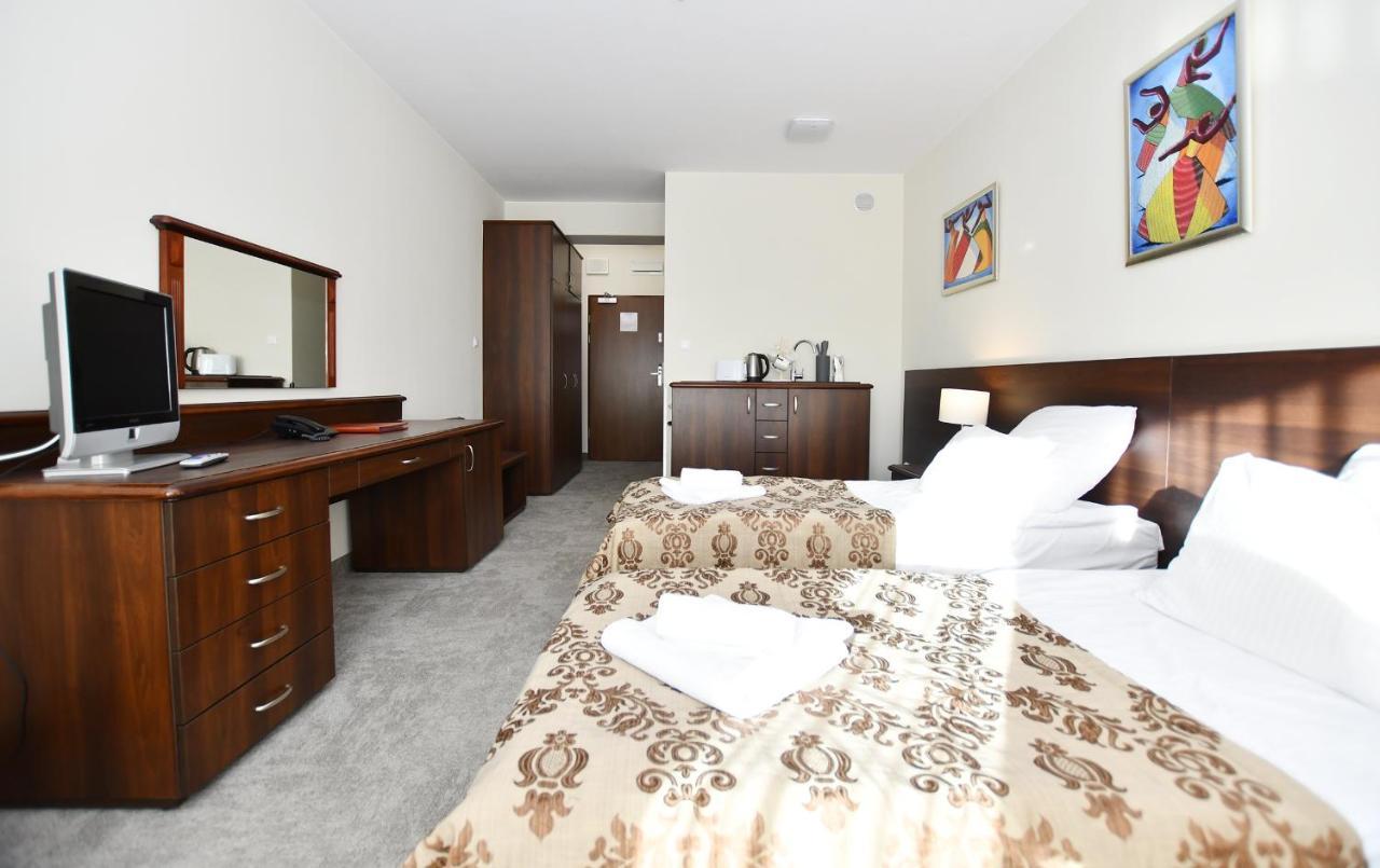 Komfortowy Apartament W Arka Medical Spa コウォブジェク エクステリア 写真